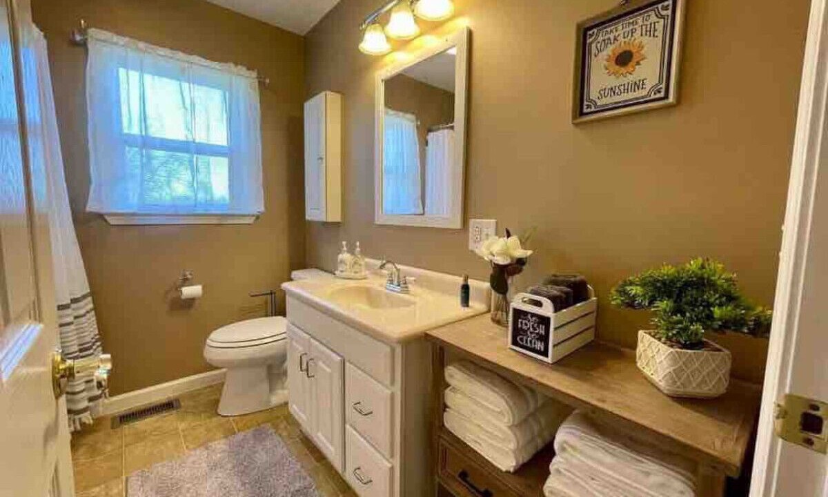 Photo of Bathroom in Rockwood