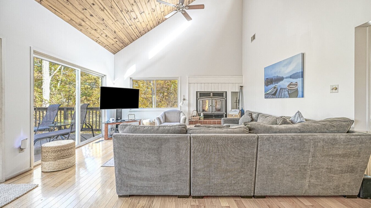 Photo of Livingroom in Mineral