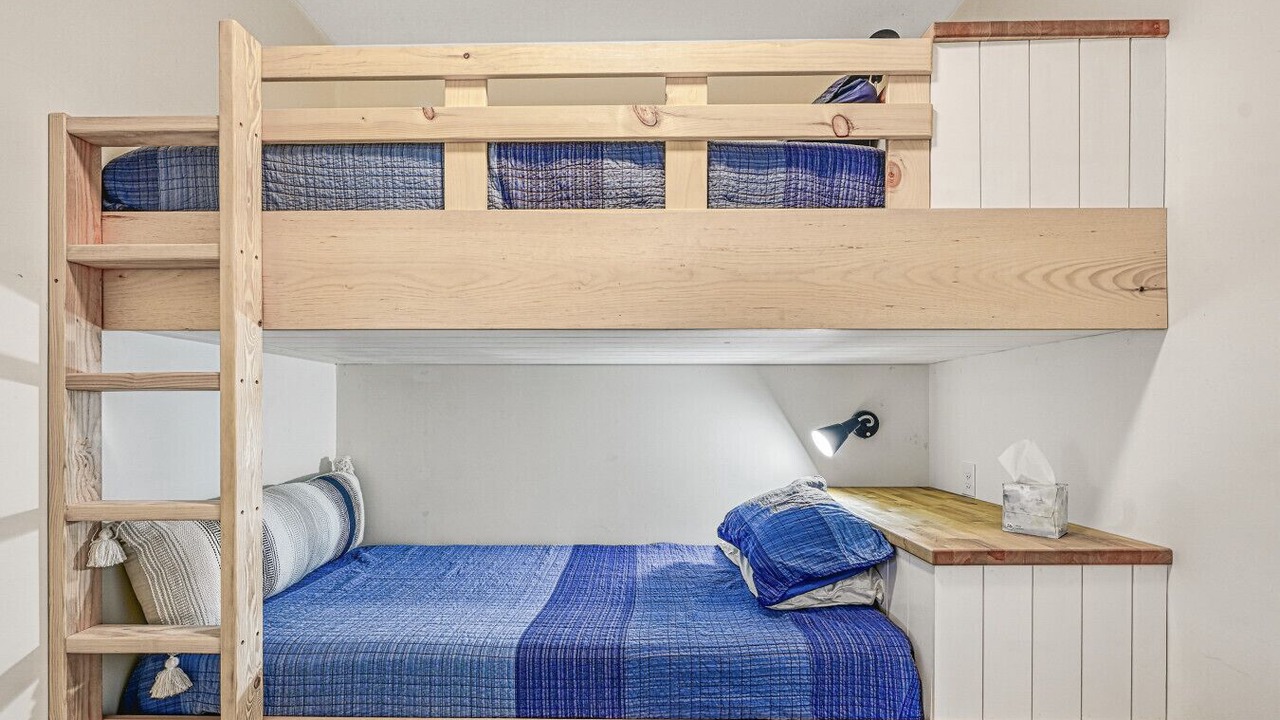 Photo of Bedroom in Mineral