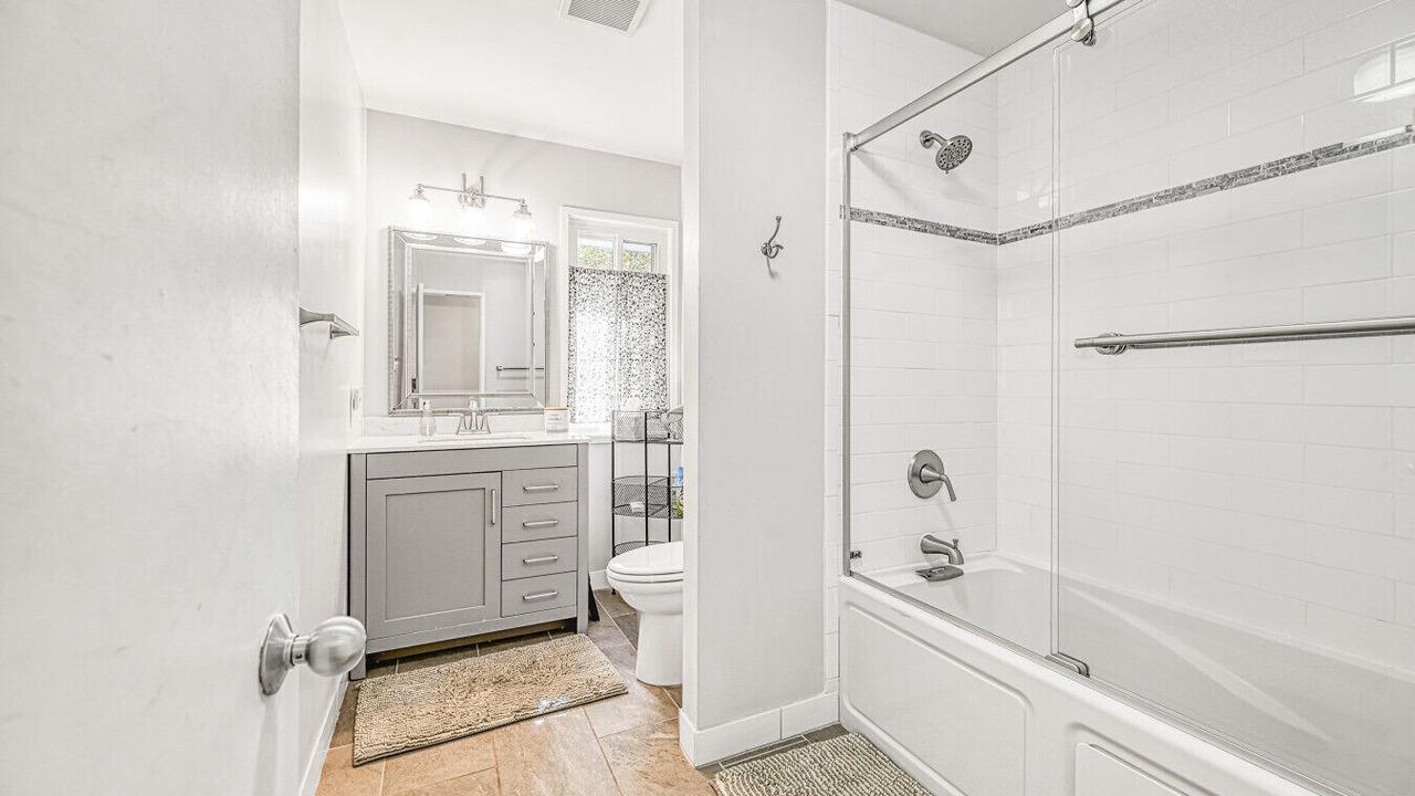 Photo of Bathroom in Mineral