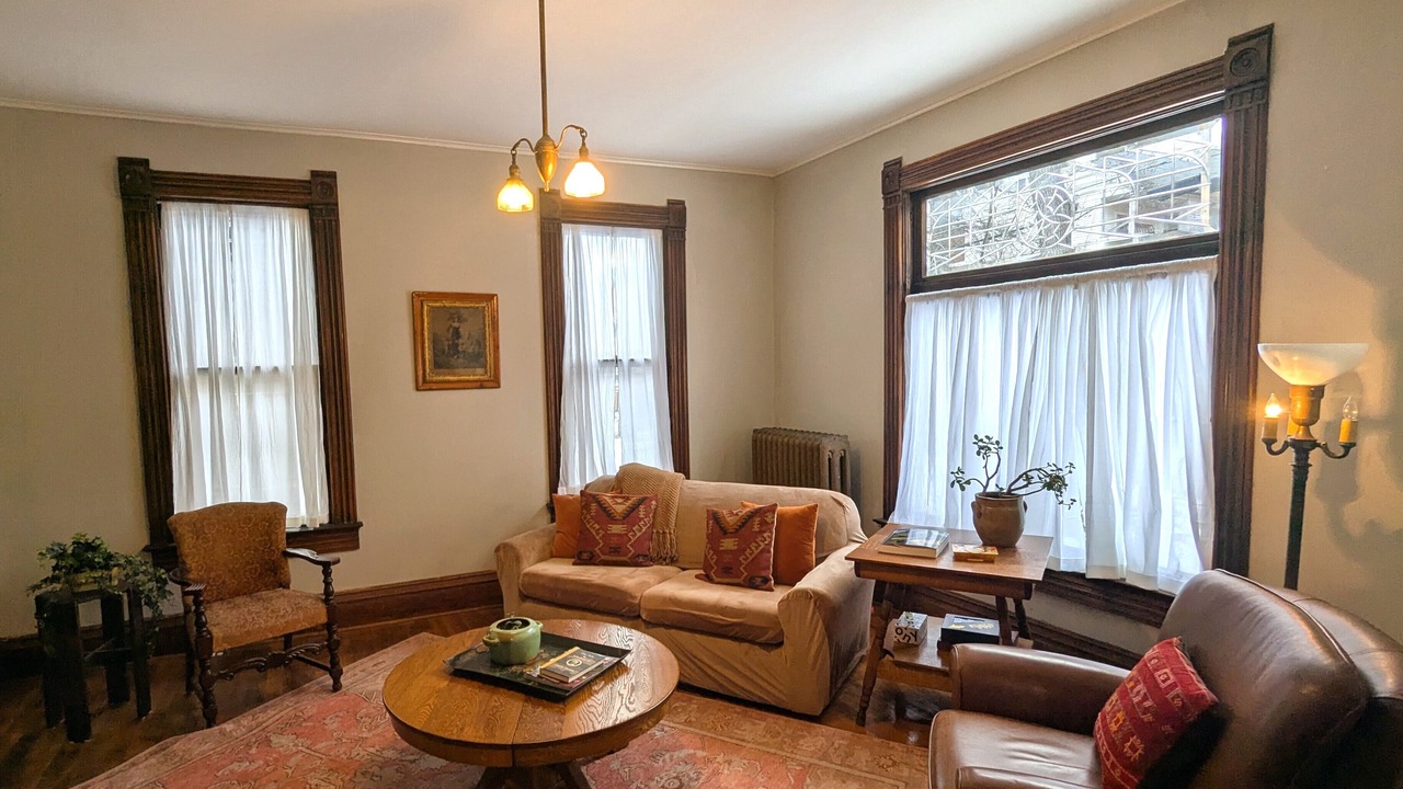 Photo of Livingroom in Hannibal