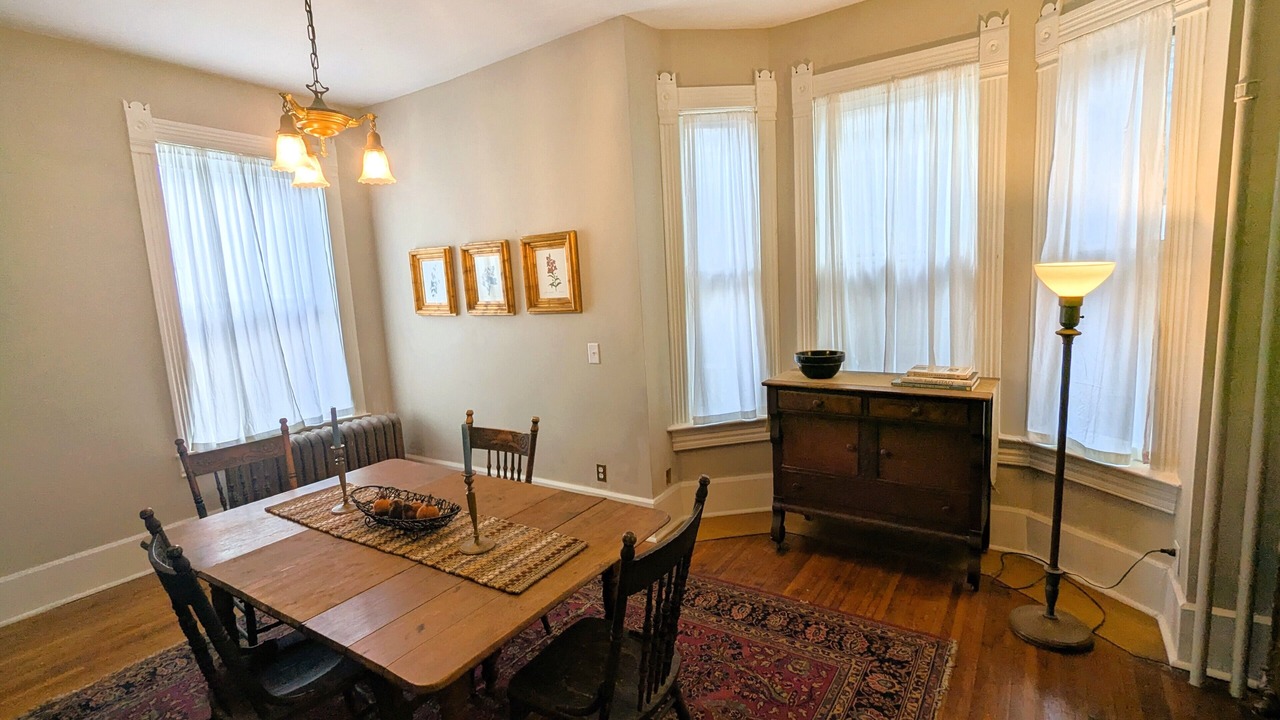 Photo of Livingroom in Hannibal