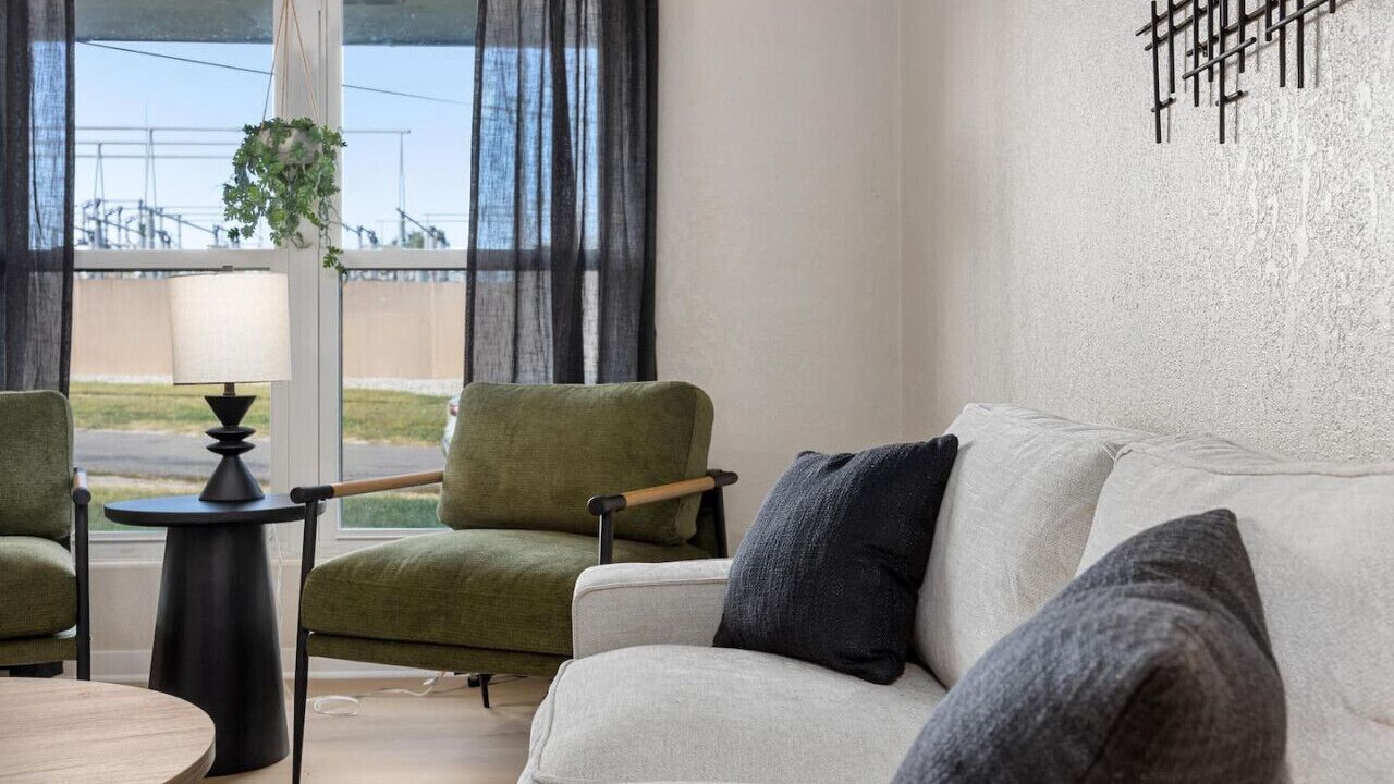 Photo of Livingroom in Peoria Heights