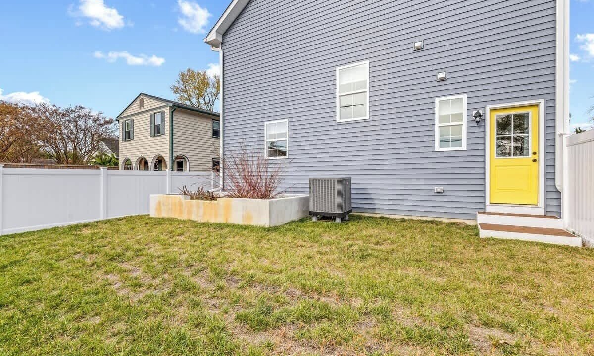 Photo of Outdoor in Edgewater