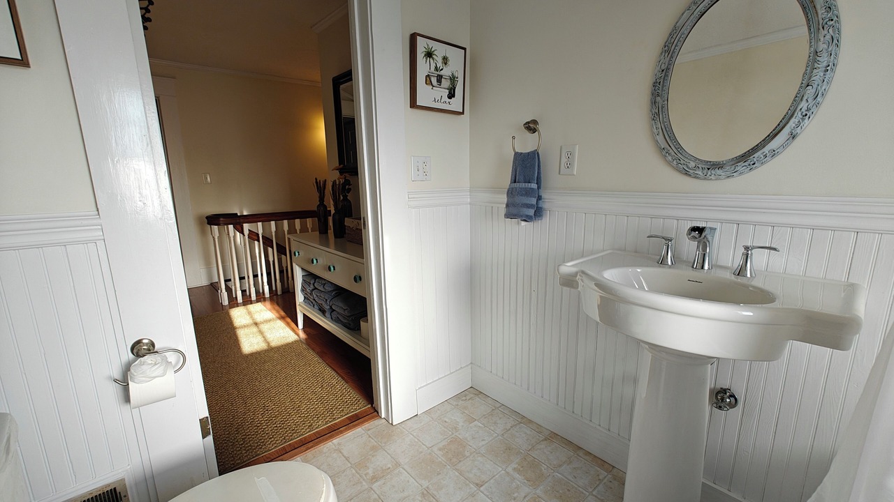 Photo of Bathroom in Albertville