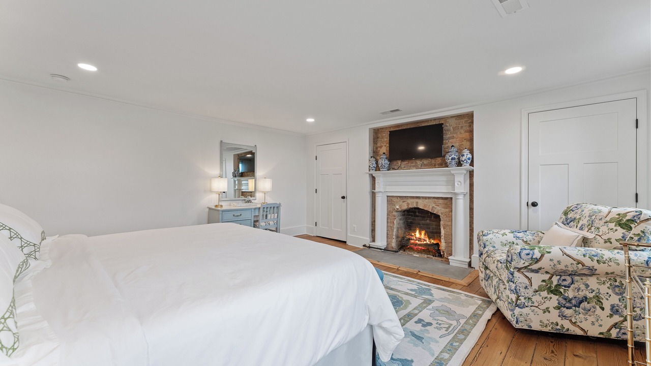 Photo of Bedroom in Bowling Green