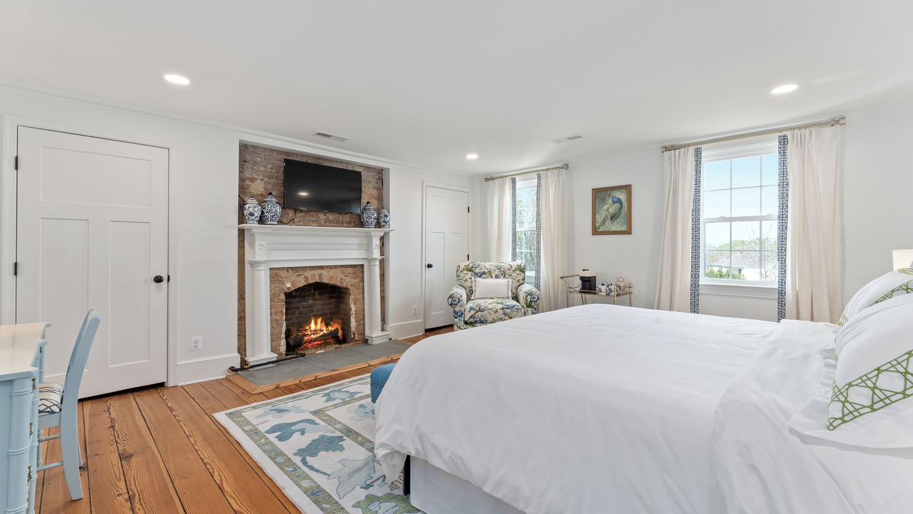 Photo of Bedroom in Bowling Green