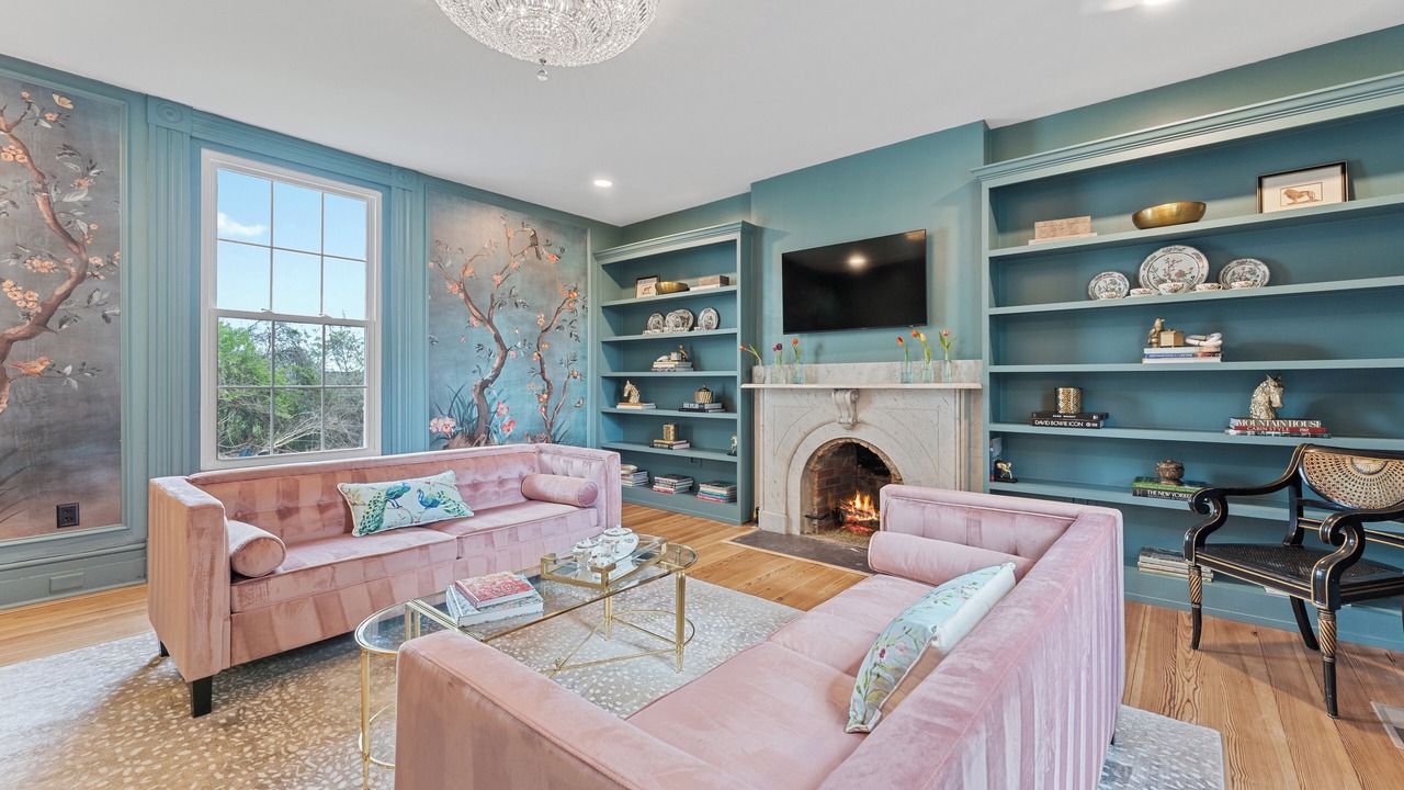 Photo of Livingroom in Bowling Green