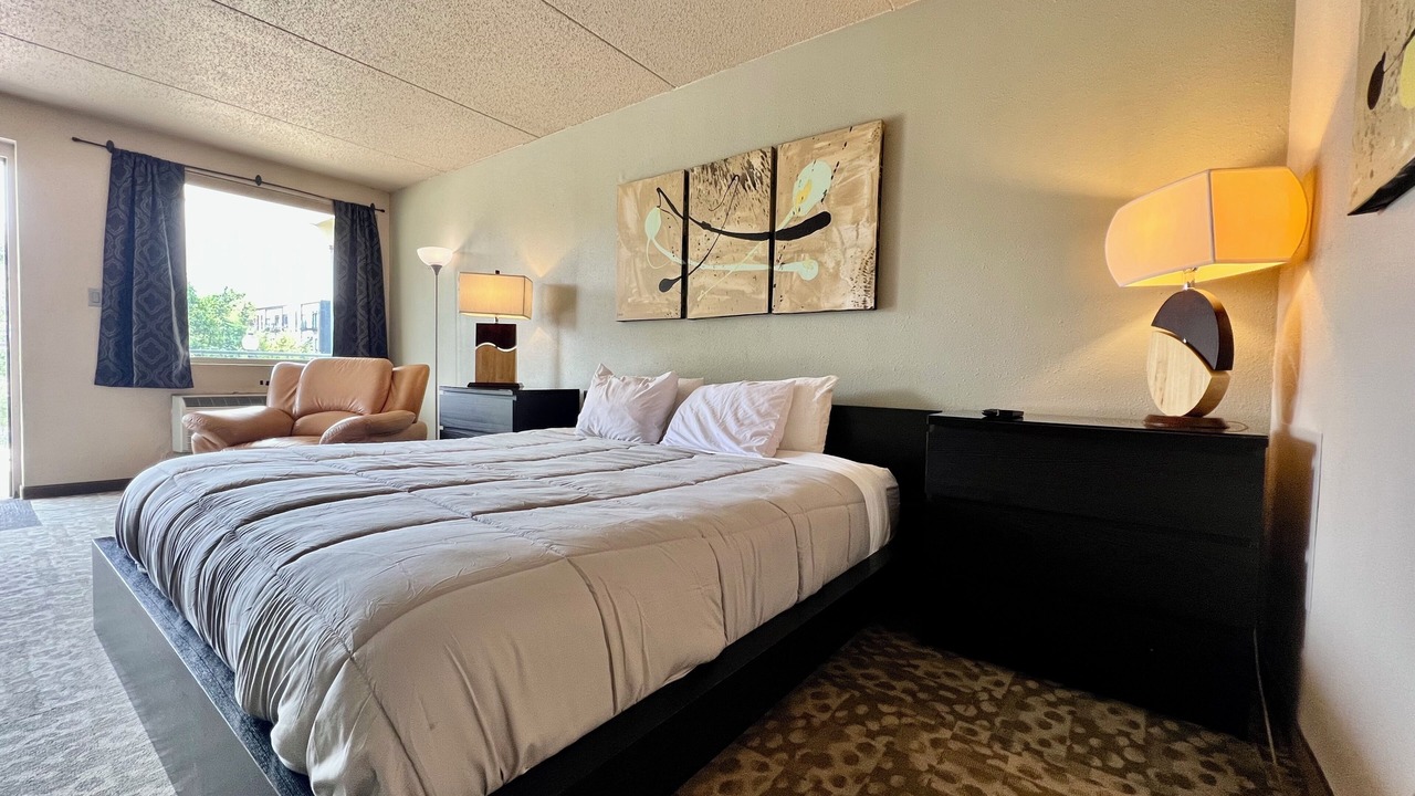 Photo of Bedroom in Cedar Falls