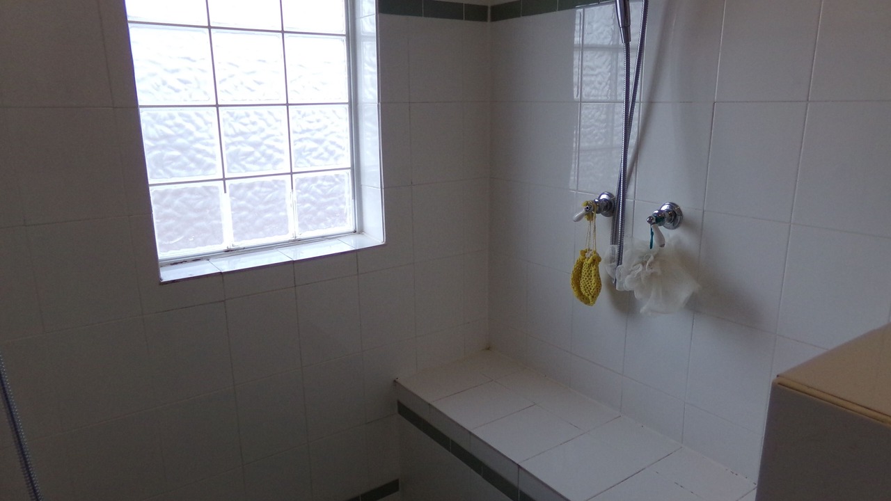 Photo of Bathroom in Winigan