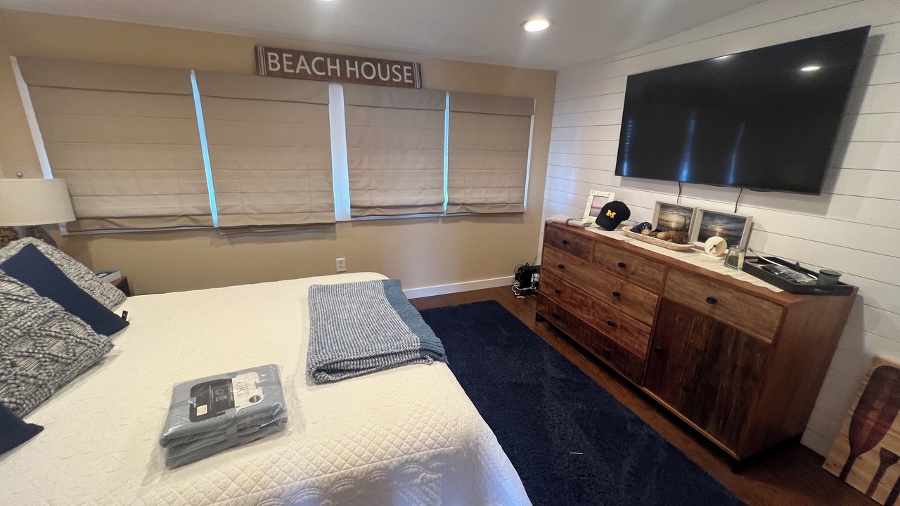 Photo of Bedroom in Ortley Beach