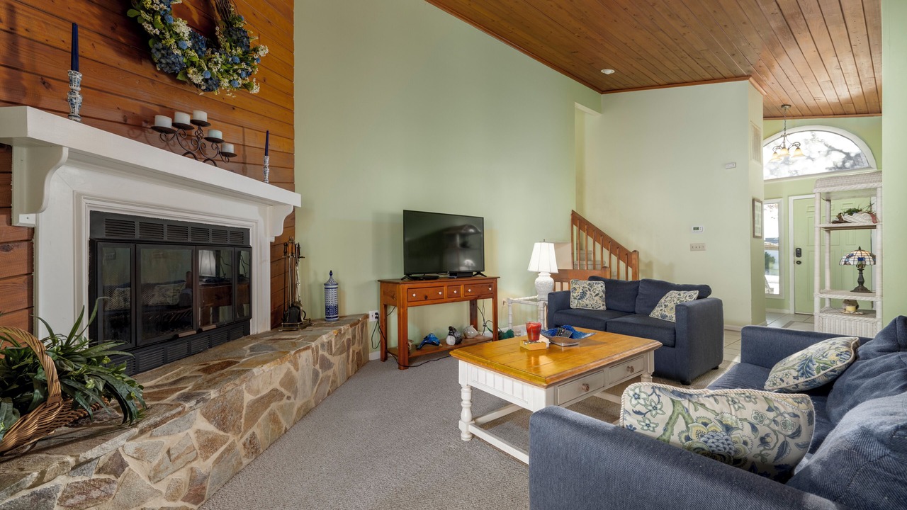 Photo of Livingroom in Ocean Pines