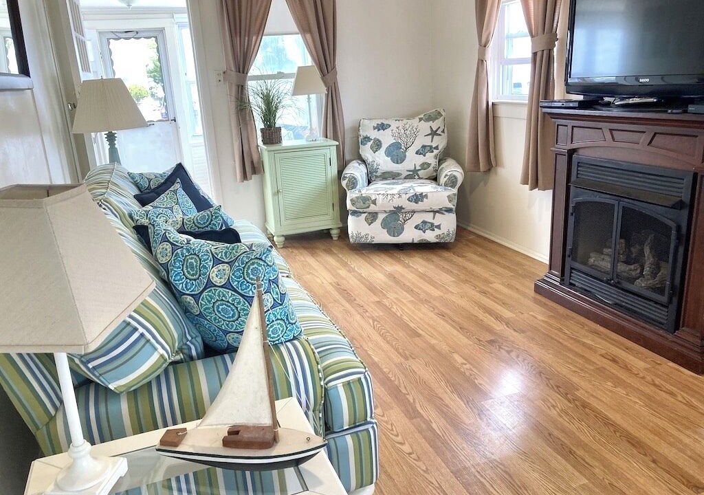 Photo of Livingroom in Surf City