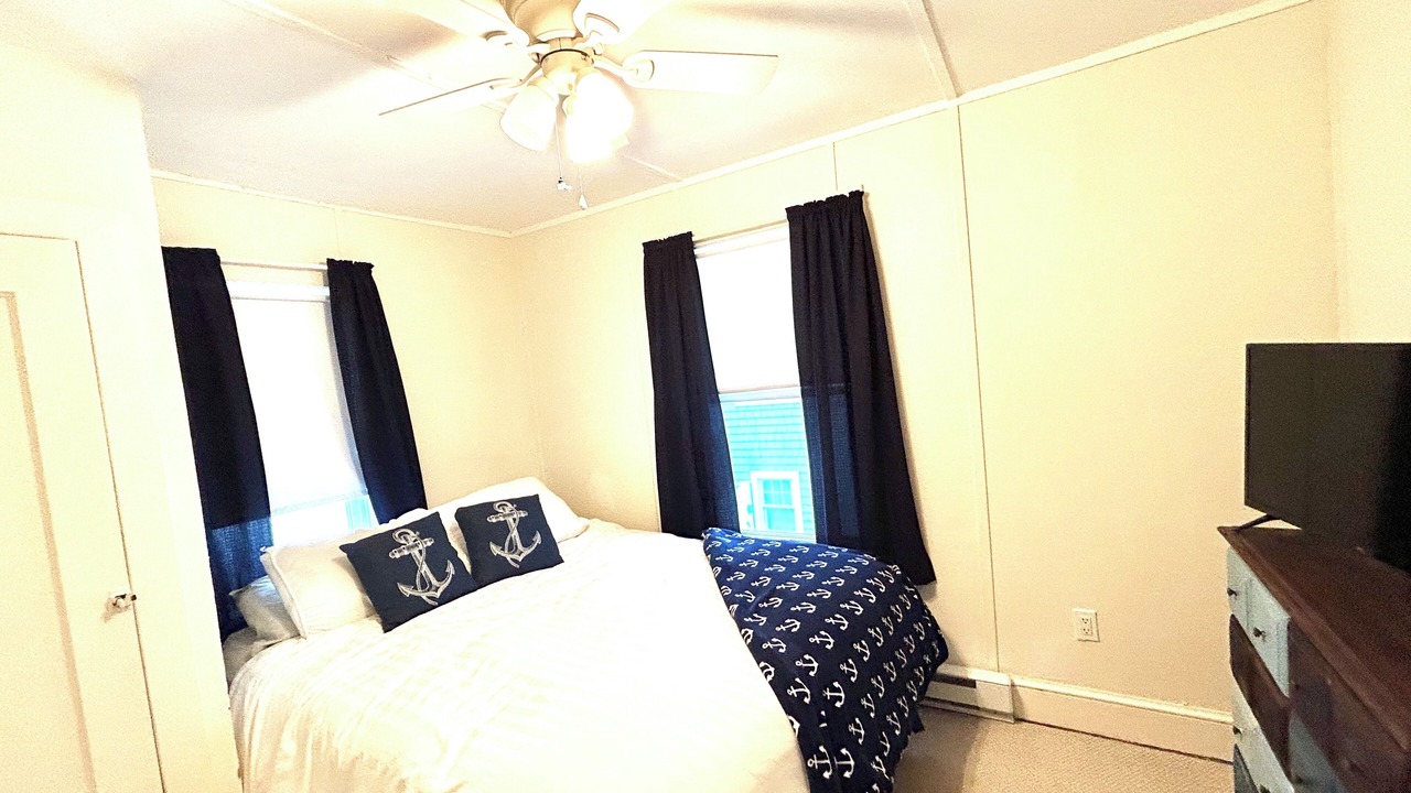 Photo of Bedroom in Surf City