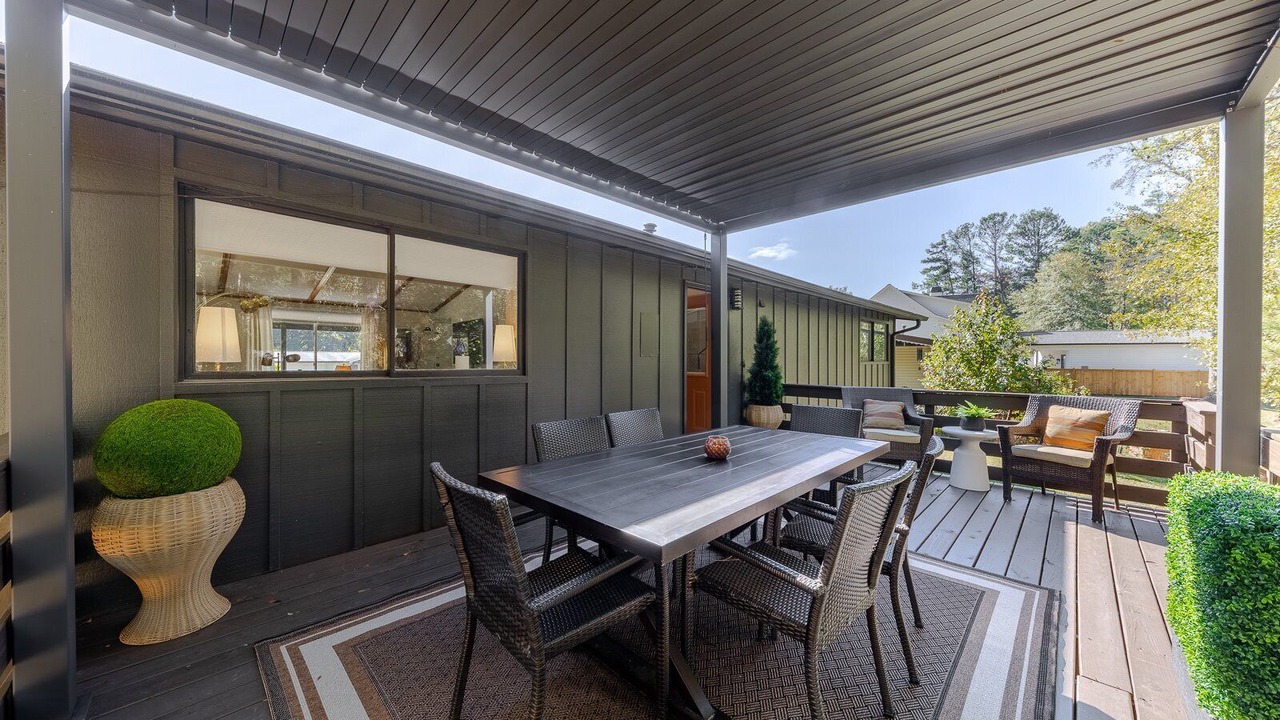 Photo of Outdoor in Woodstock