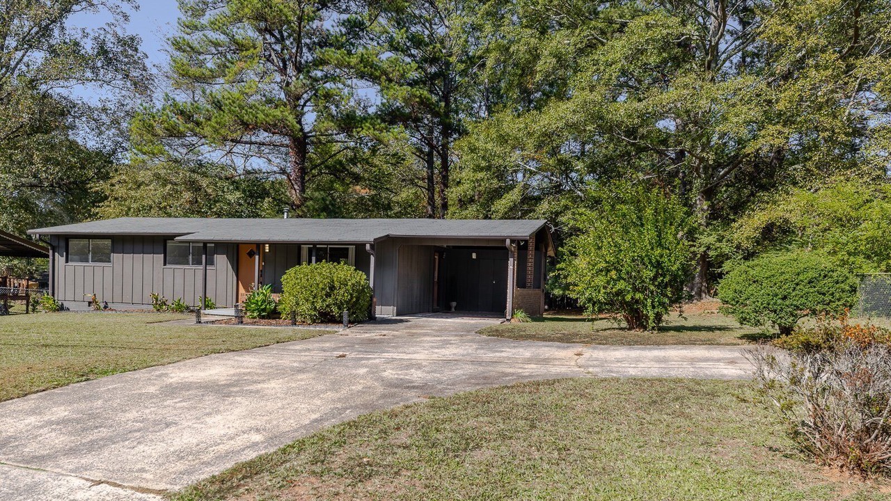 Photo of Outdoor in Woodstock