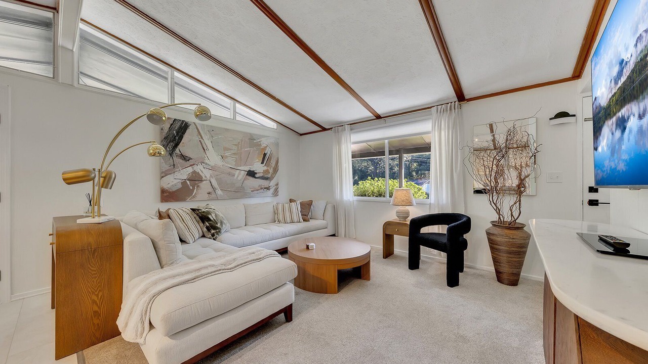 Photo of Livingroom in Woodstock