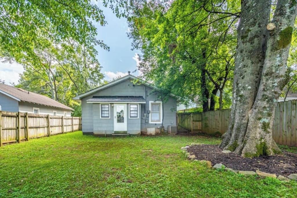 Photo of Outdoor in Decatur