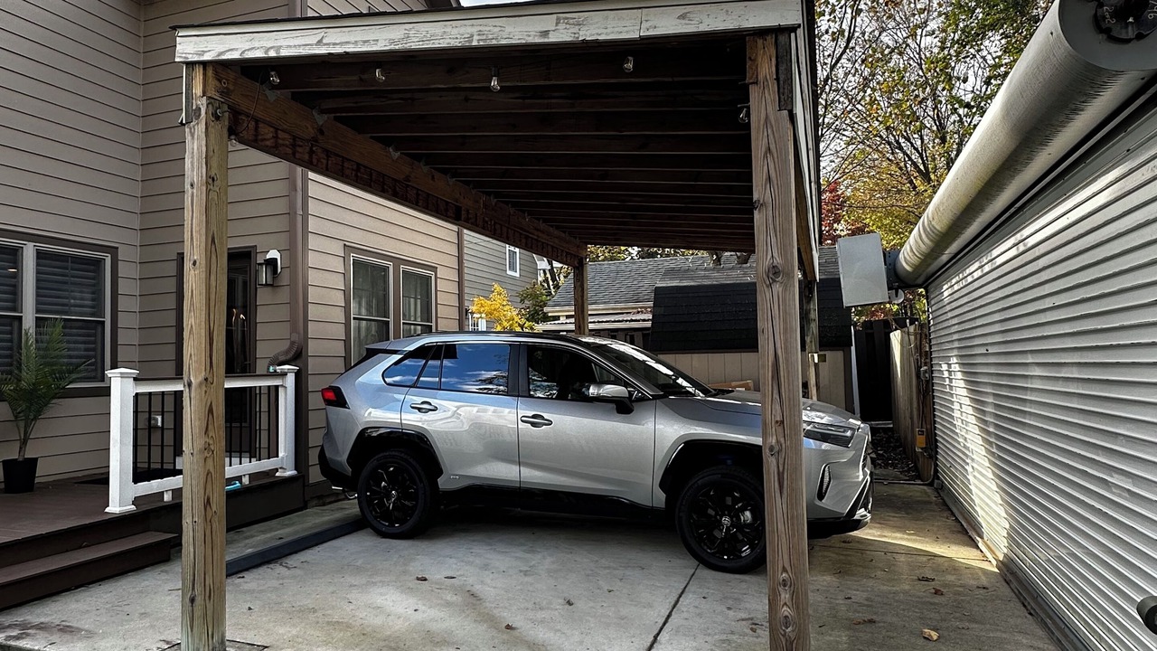 Photo of Outdoor in North Cleveland Park