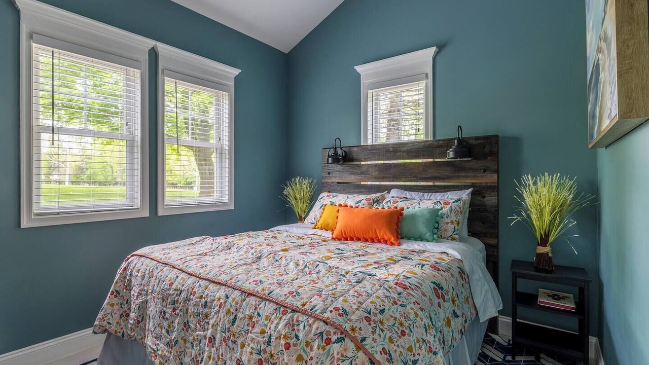 Photo of Bedroom in Hamilton