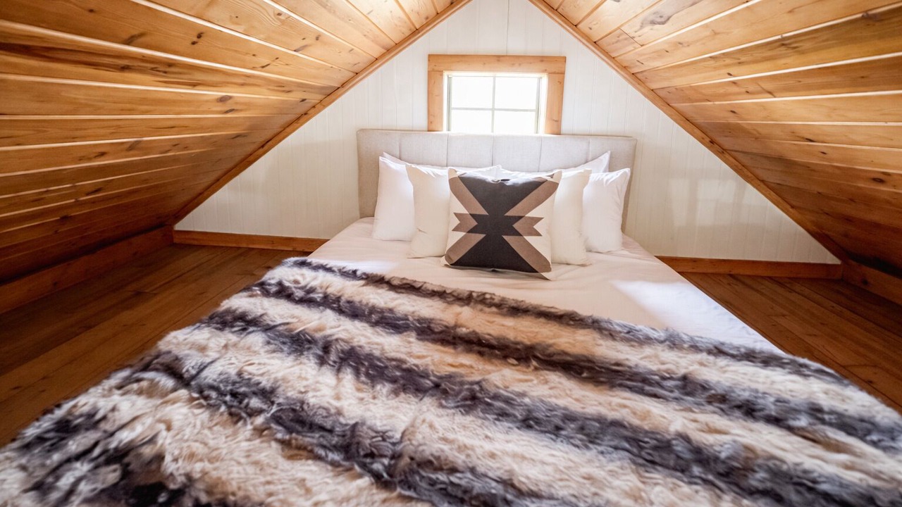 Photo of Bedroom in Tracy City