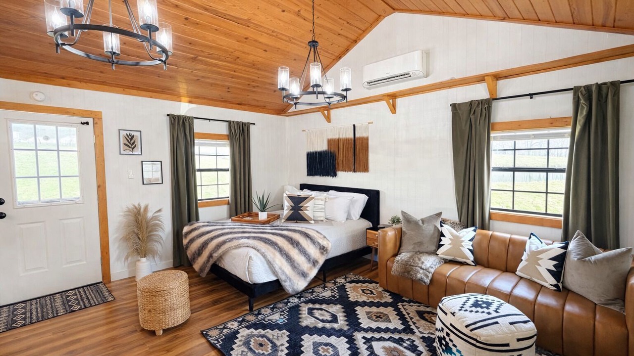 Photo of Bedroom in Tracy City