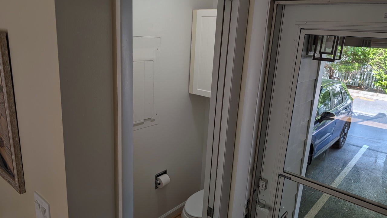 Photo of Bedroom in Country Club Estates