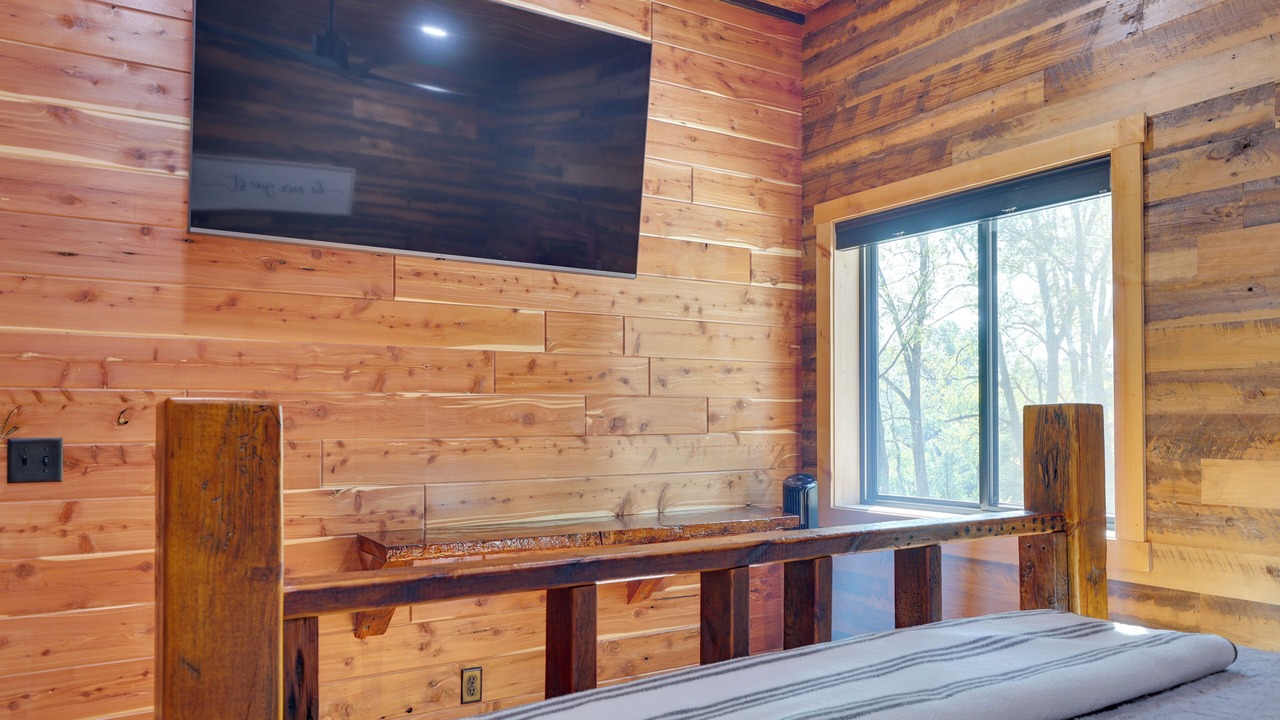 Photo of Bedroom in Galena