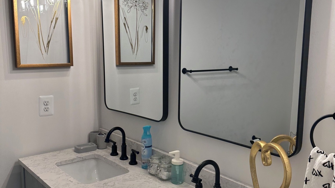 Photo of Bathroom in Glenham-Belford
