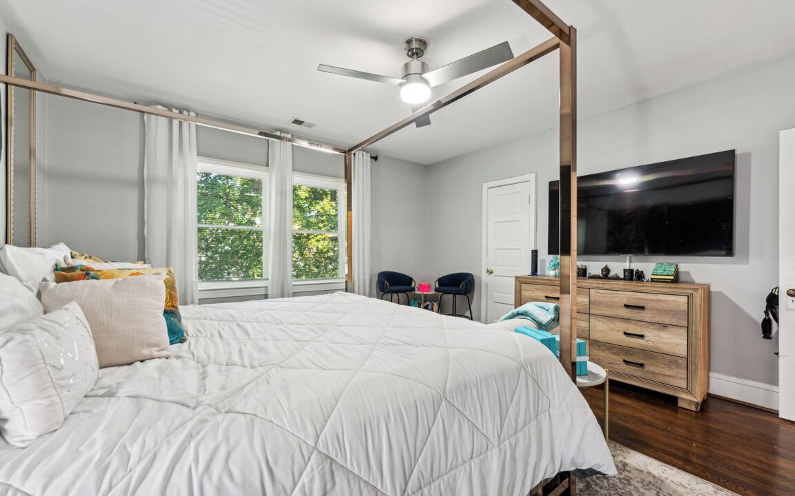 Photo of Bedroom in Edgewood