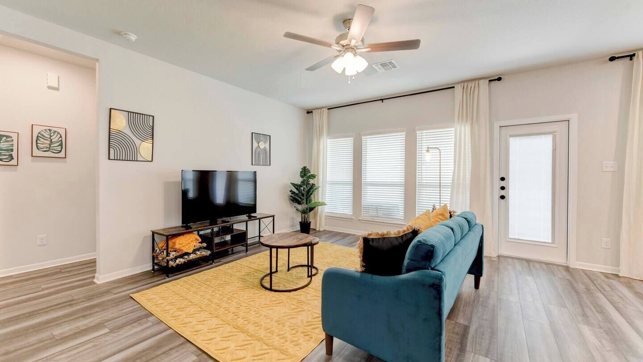 Photo of Livingroom in Bell County