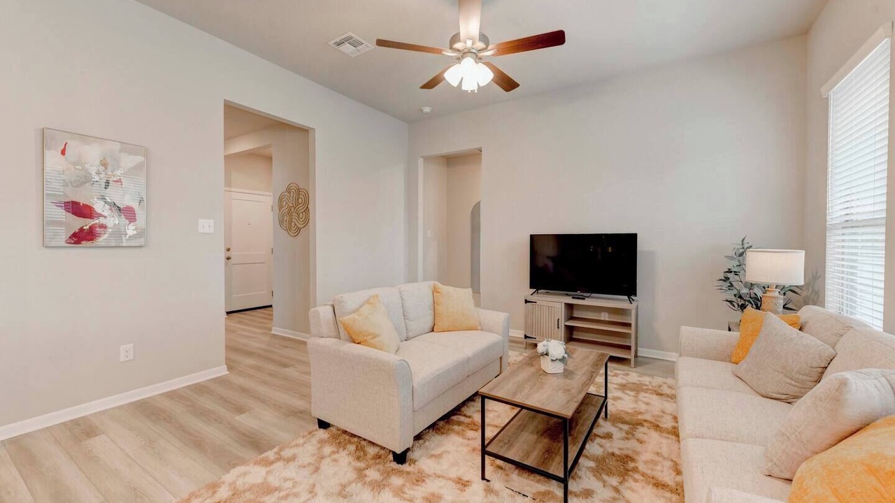 Photo of Livingroom in Bell County