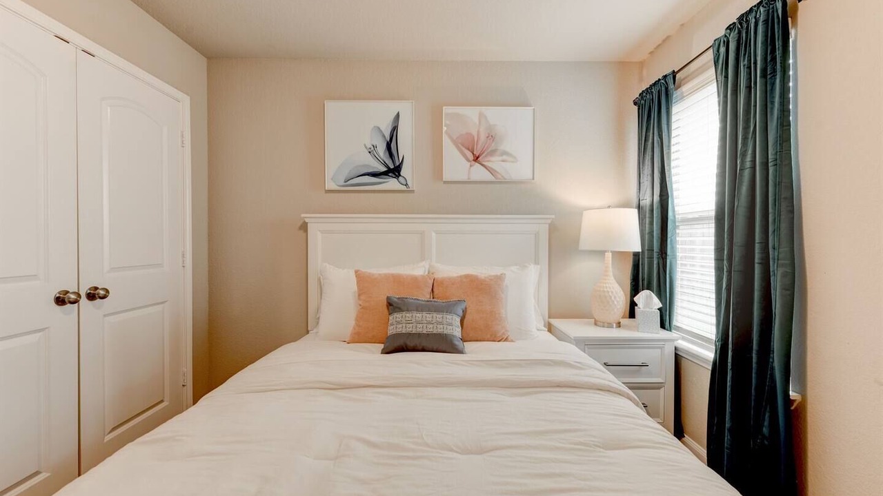 Photo of Bedroom in Temple
