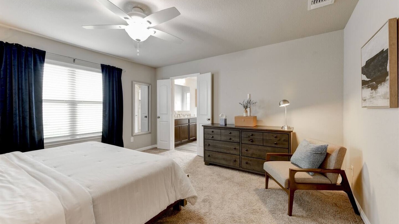 Photo of Bedroom in Temple
