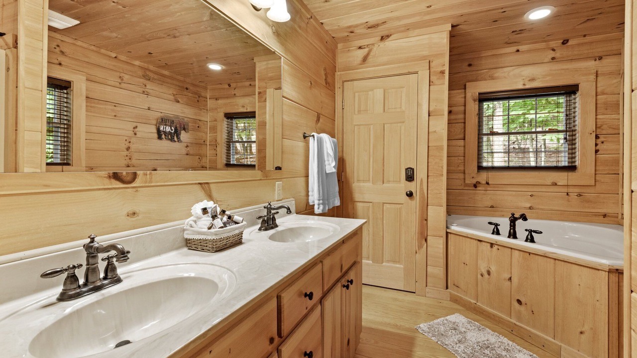 Photo of Bathroom in Beech Mountain
