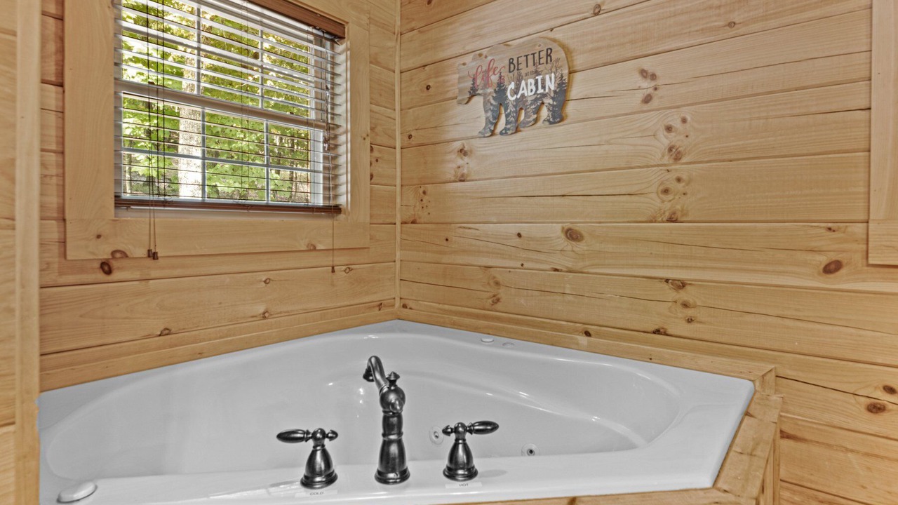 Photo of Bathroom in Beech Mountain