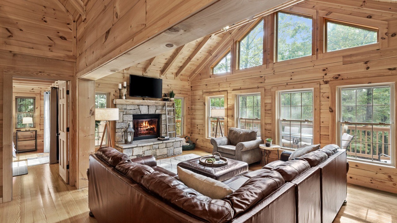 Photo of Livingroom in Beech Mountain