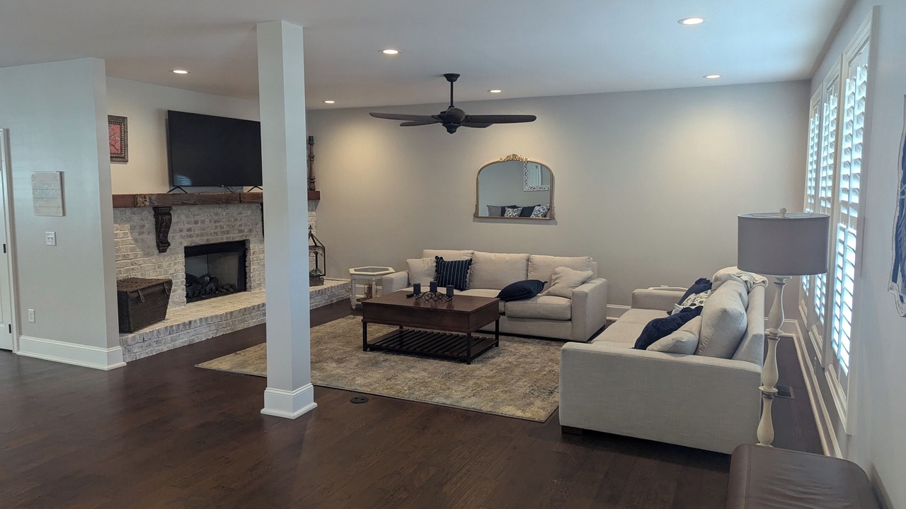 Photo of Livingroom in West Point