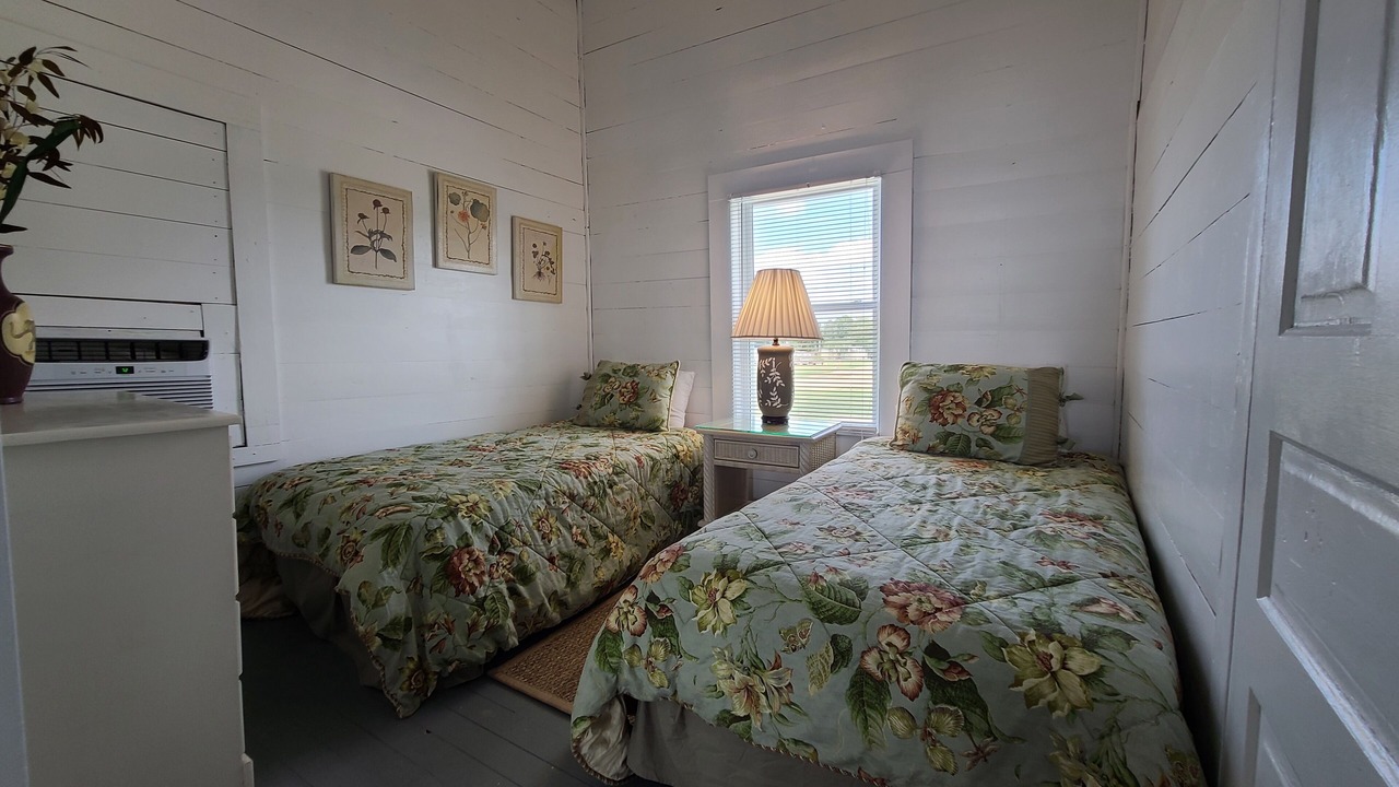 Photo of Bedroom in White Lake