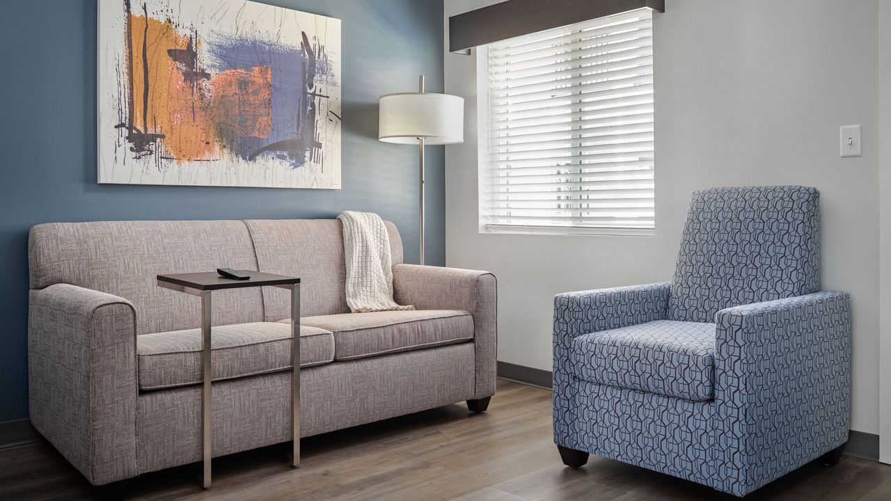 Photo of Livingroom in Norfolk - Virginia Beach