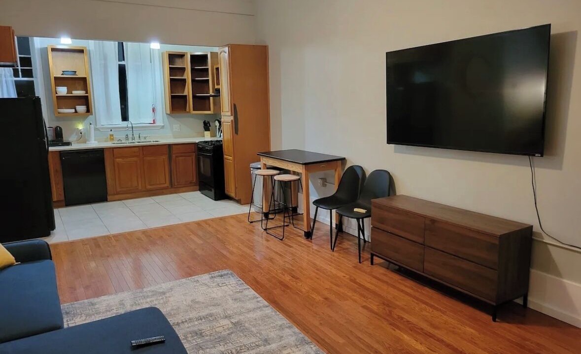 Photo of Livingroom in Morgantown