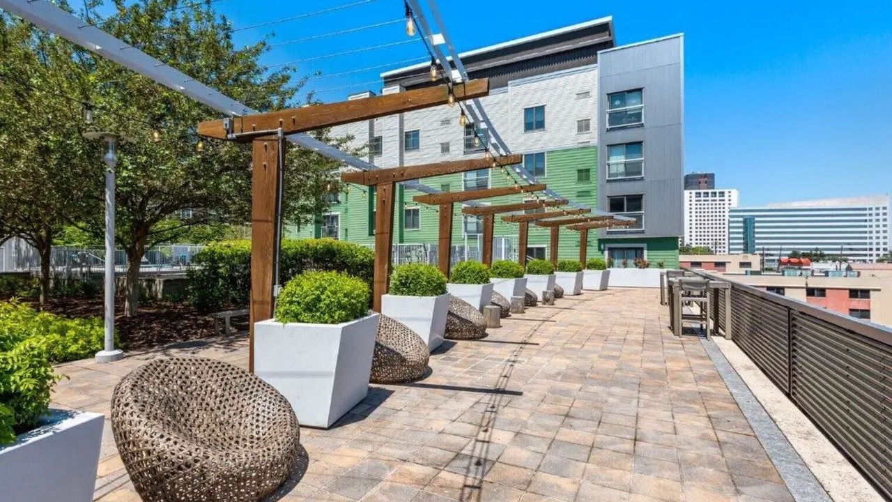 Photo of Patio Balcony in North Bethesda