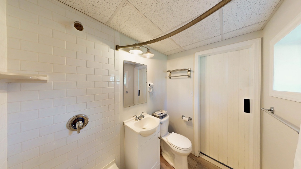Photo of Bathroom in Cape May Court House