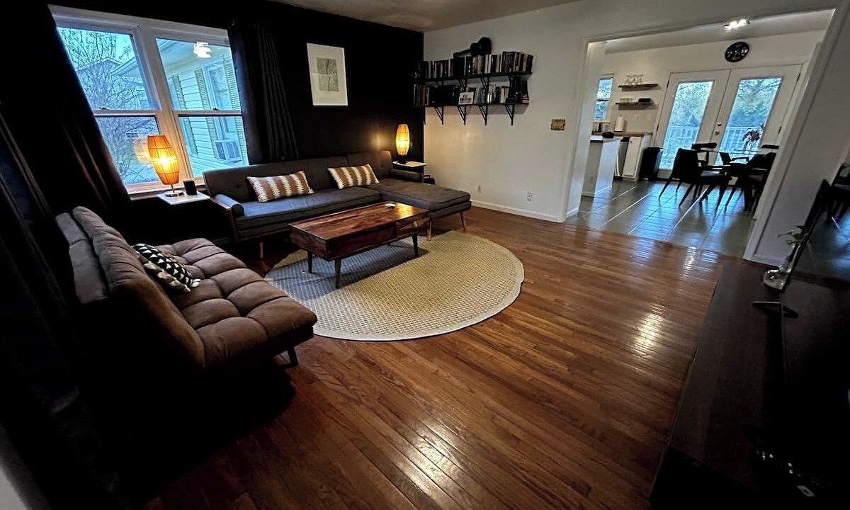 Photo of Livingroom in Calhoun