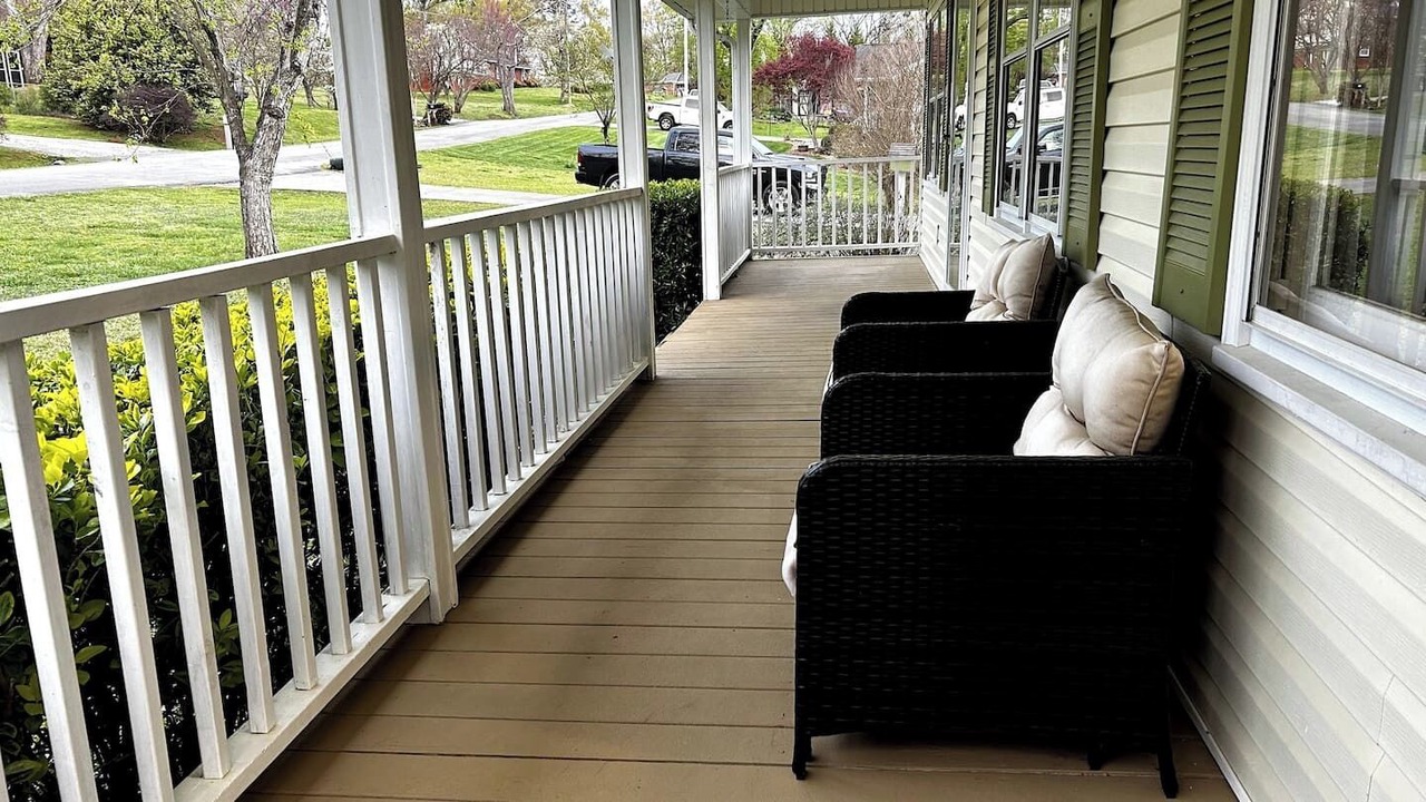 Photo of Patio Balcony in Calhoun