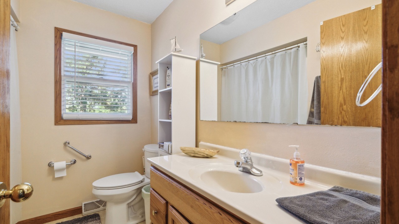 Photo of Bathroom in Marion