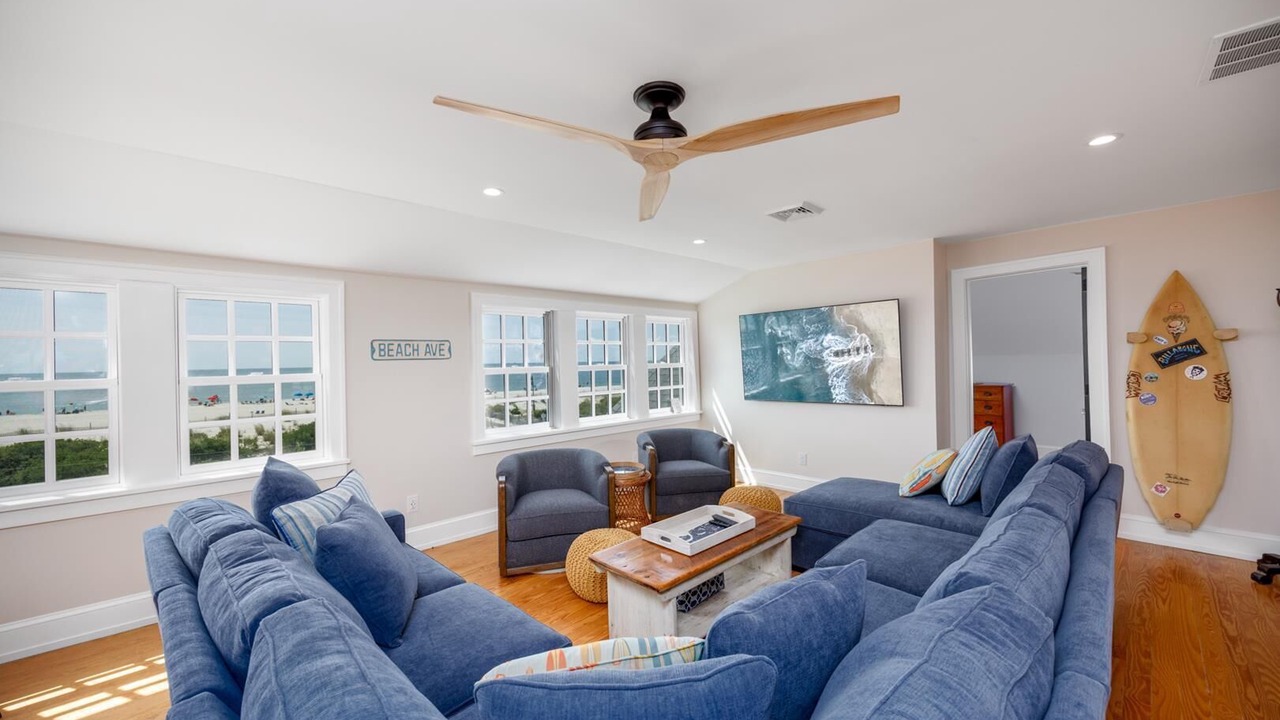 Photo of Livingroom in Cape May
