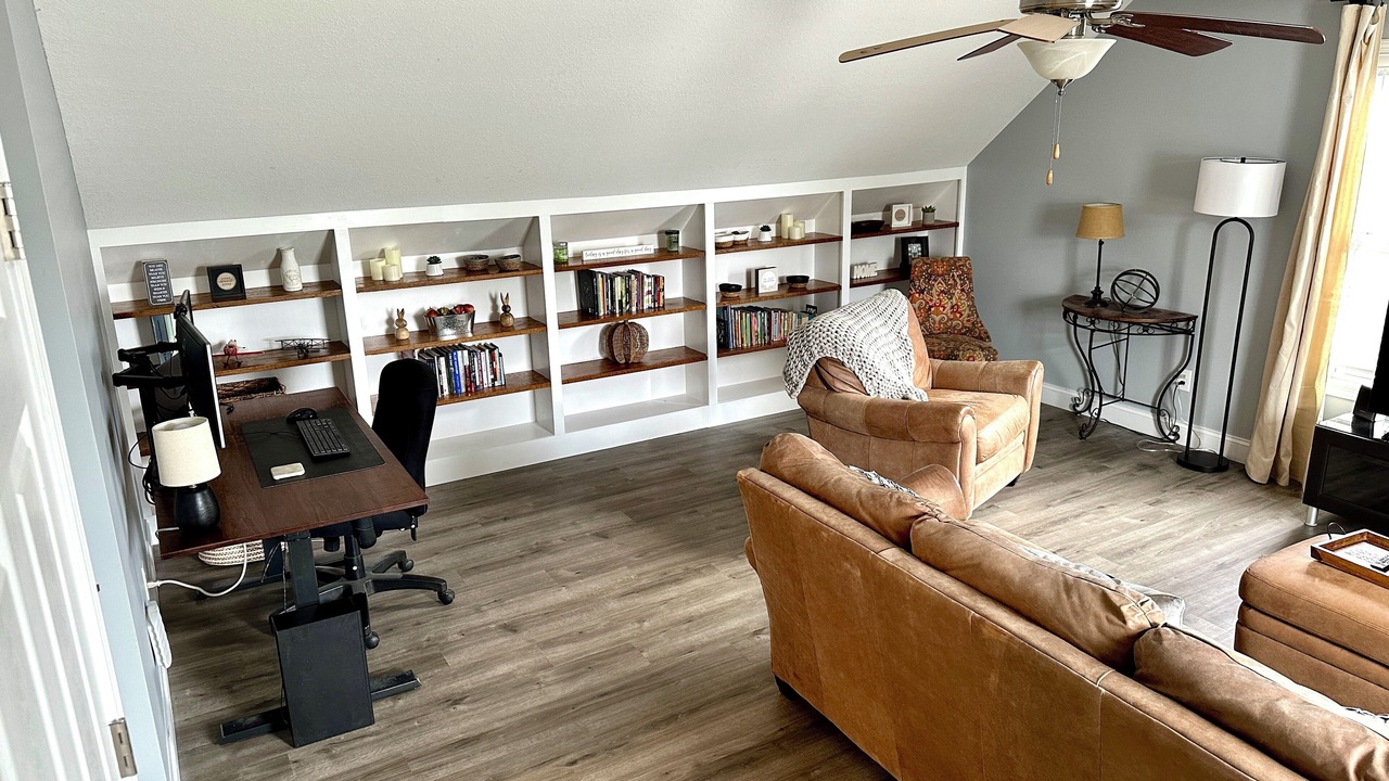 Photo of Livingroom in Ashley Oaks