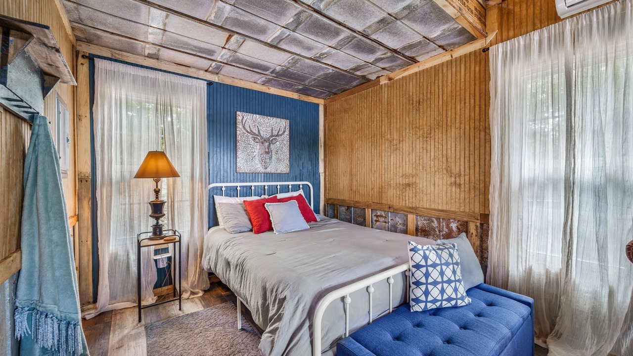 Photo of Bedroom in Mentone