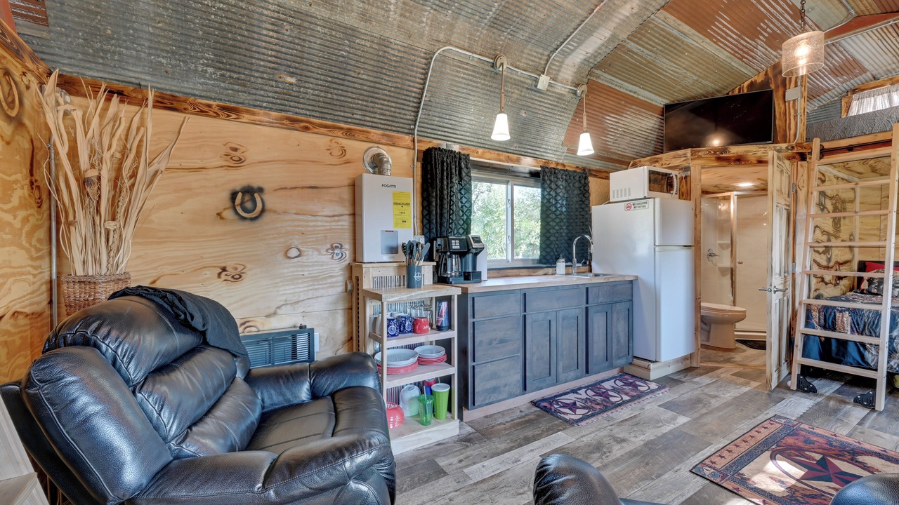 Photo of Bedroom in Austinville